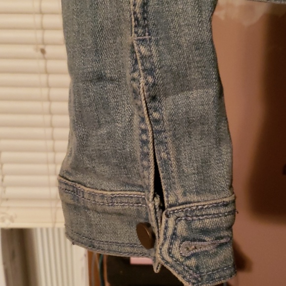 Denim jacket - Picture 5 of 7